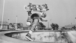 Steve Caballero doing a backside boneless in the combi bowl at Upland's Pipeline Skatepark in 1983 - Photo @J. Grant Brittain